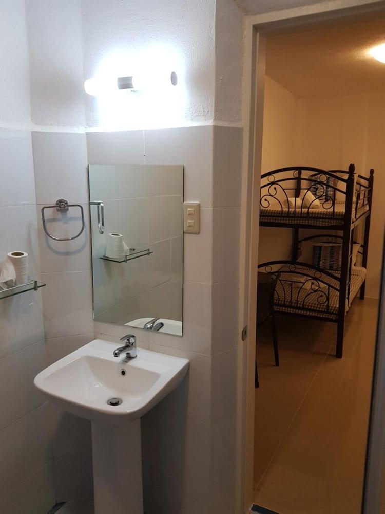 D'Gecko Hotel Moalboal Ngoại thất bức ảnh